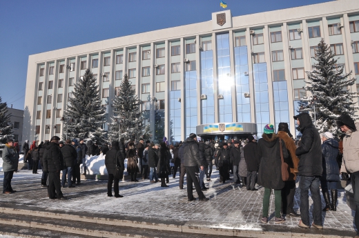 «Дзвони Президенту!», наказали мітингувальники Анатолію Юхименку, в.о. голови облдержадміністрації