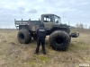 Доки одні поліщуки Україну від ворога захищають, інші - бурштин далі видобувають