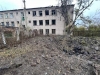 Нічні обстріли: росіяни зруйнували школу на Запоріжжі й «попсували газони» на Миколаївщині