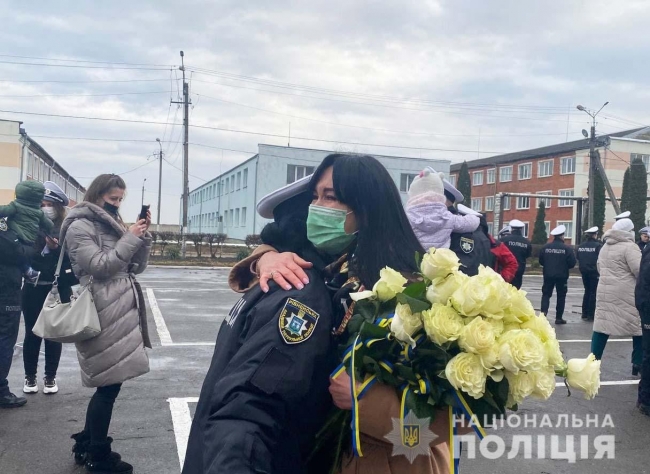 Патрульні поліцейські із 8 областей України склали на Рівненщині присягу на вірність