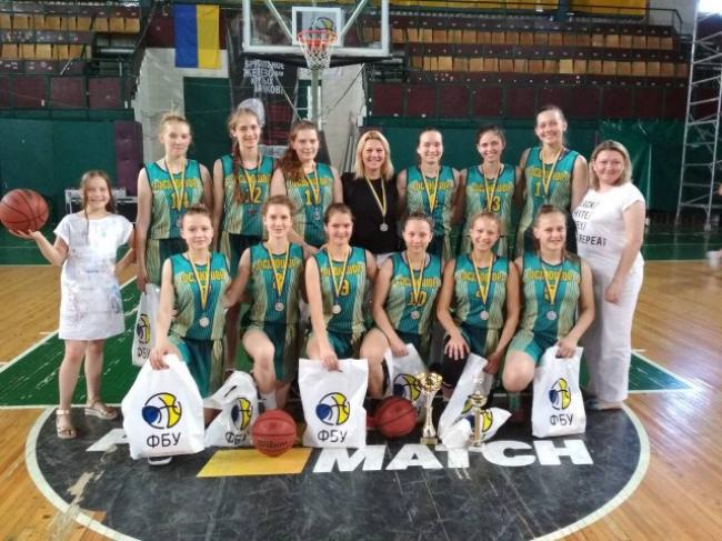 Рівненські баскетболістки — віце-чемпіонки України