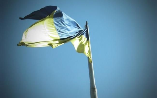 Рівненські добровольці вивісили повстанський прапор під носом у бойовиків (ВІДЕО)