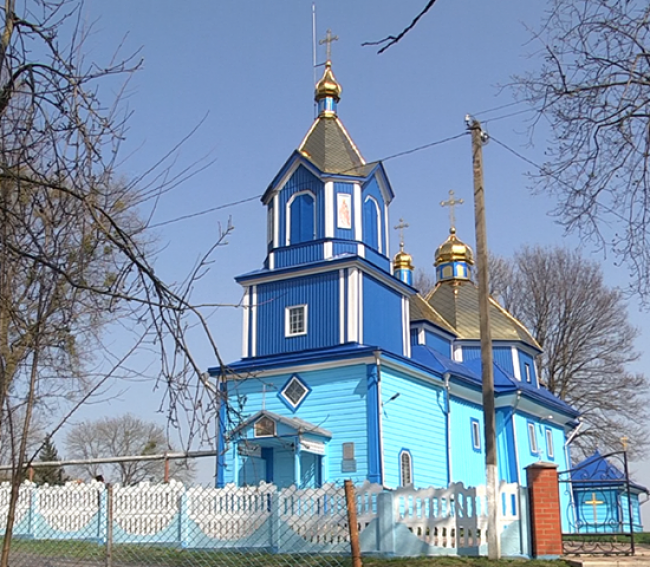 Свято-Георгіївська церква у селі Грабів