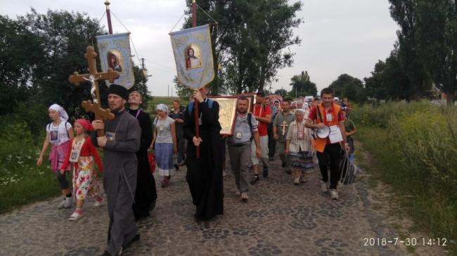 Зі Здолбунова паломники йшли до Почаєва три дні
