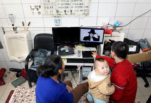 Китайська сім’я шість років живе в туалеті