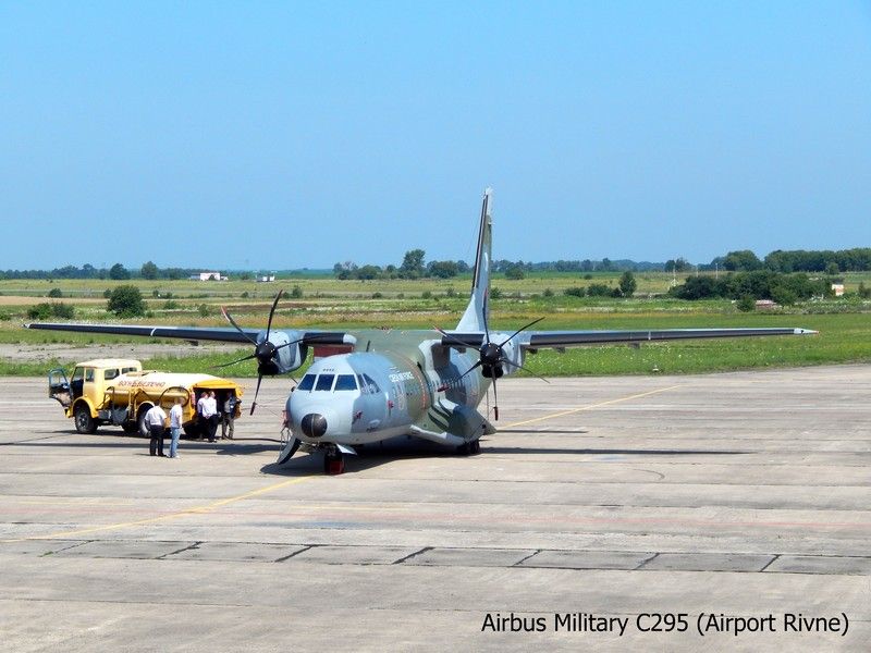 Не виділила облрада 75 мільйонів на розробку проєктно-кошторисної документації для Рівненського аеропорту, пообіцяли пізніше — коли будуть оголошені тендери