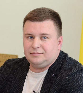 Артем Ганущак