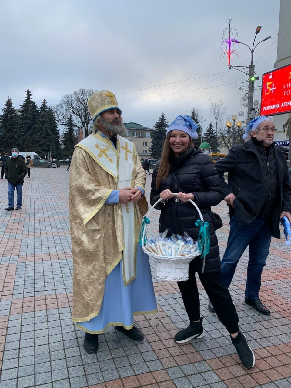 Голова облради Сергій Кондрачук в ролі Миколая