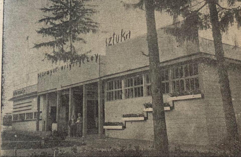 Концертний і танцювальний павільйон Волинських торгів