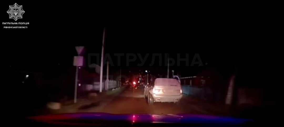Ще один п`яний водій тікав від поліції на Рівненщині