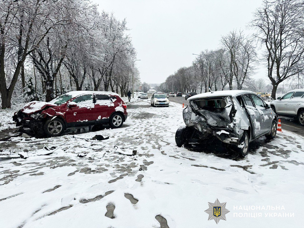 ДТП у Рівному: тяжко травмованого чоловіка госпіталізували до лікарні