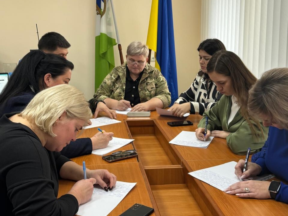 Відомі рівняни долучилися до написання Всеукраїнського радіодиктанту (ФОТО)