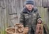 70-літній дідусь із Сарненщини володіє давнім поліським ремеслом
