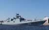 Біля острова Зміїний горить російський військовий фрегат