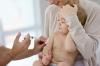Через смерть дитини в Україні тимчасово заборонили болгарську вакцину