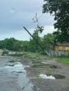 Другий день поспіль бригади ПрАТ «Рівнеобленерго» відновлюють електропостачання до сіл