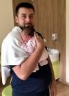Генпрокурор Луценко похвалився фотографіями новонародженої внучки