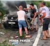 На Рівненщині небайдужі водії гуртом гасили пожежу в автомобілі (ВІДЕО)