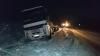 На Рівненщині рятувальники дістали з кювету дві вантажівки