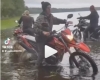 Оштрафували хлопців, які мили мотоцикли у Білому озері