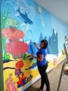 Рівненські волонтери розписують стіни в обласній дитячій лікарні