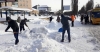 Третяку боротися зі снігом допомагає протестантська молодь
