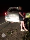 У водійки «Ніссану», яка у комендантську годину везла дітей, знайшли наркотик