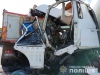 Вантажівка з Львівщини наїхала на автомобіль дорожньої служби, працівники якої ремонтували дорогу. Є потерпілі