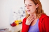 Якщо болить горло: краще гріти чи охолоджувати?