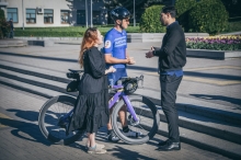 До Рівного на велосипеді приїхав депутат парламенту Естонії