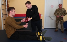 Начальник Львівської ОВА вручив орден солдату з Рівненщини, який повернувся з полону