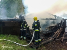Пожежа у «бурштиновій столиці»: рятувальники завадили вибуху газу