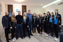 Шакирзян зустрівся із гандболістками клубу «Рівне-ДЮСШ 4»
