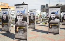 У центрі Рівного встановлять портрети усіх, хто загинув на війні з Росією