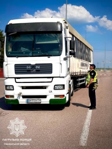 Укравтодор не запроваджує сезонне обмеження руху для вантажівок 