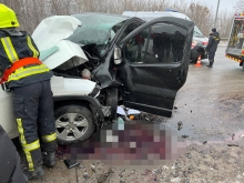 Під час лобового зіткнення на Рівненщині загинув водій кросовера