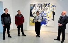 В Острозькій академії відкрилась виставка «Береги» відомої української художниці