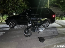 Юнак на мотоциклі зіткнувся з BMW X5 на Рівненщині 