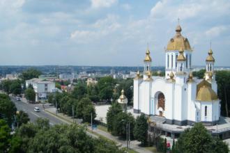 Біля собору 16-поверхівки не буде, — заявили рівненські архітектори