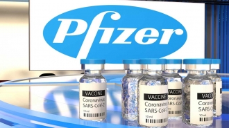 Кому першим введуть вакцину Pfizer - МОЗ