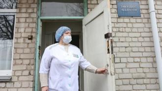 Коронавірус: смерть у Сарнах, половина хворих в області видужала