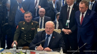 Лукашенко лякає повним знищенням України і хоче переговорів (ВІДЕО)