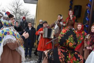 На Басовому Куті - різдвяні піснеспіви