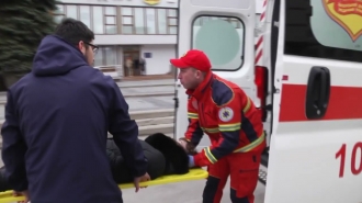 На Дубенщині зіткнулись трактор і вантажівка — є травмований