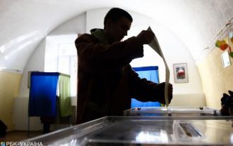 На Рівненщині сьогодні голосуватиме майже 1400 жителів інших областей