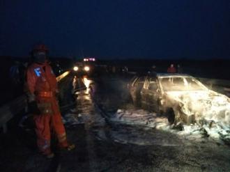 На «варшавці» згорів «Мерседес» (ФОТО)