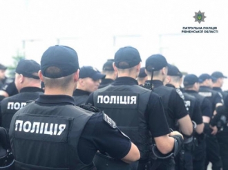 Окрім котеджів, рівненська поліція хоче ще й базу на Київській