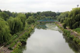 Підуть закривати труби, через які зливають фекалії в Устю