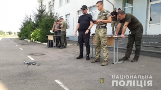 Рівненські поліцейські навчилися керувати безпілотниками