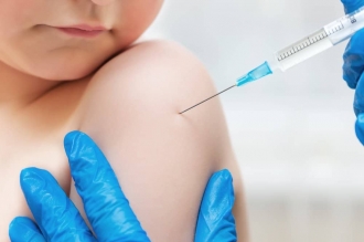 Рівняни забажали вакцинувати свою 12-річну дитину